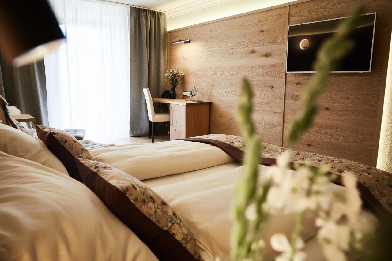 Wellness Natur Resort Gut Edermann Teisendorf Exteriör bild